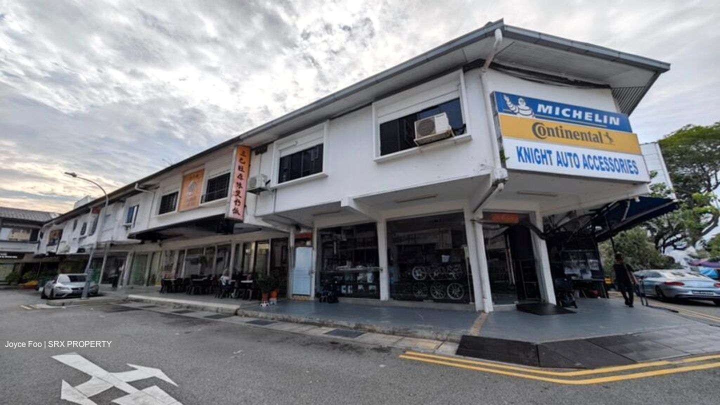 Sembawang Park (D27), Shop House #588641501